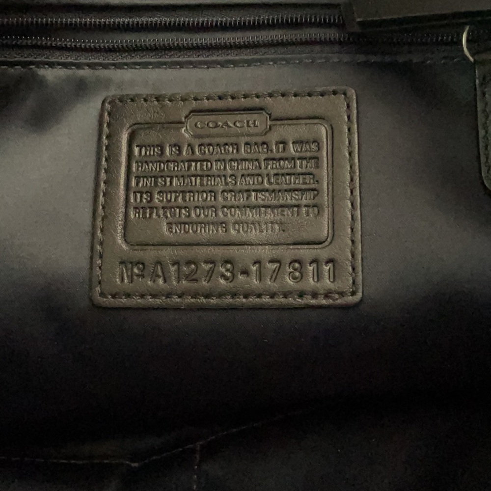 Black Coach Leather bag. Barely used! Like New! - Picture 3 of 5